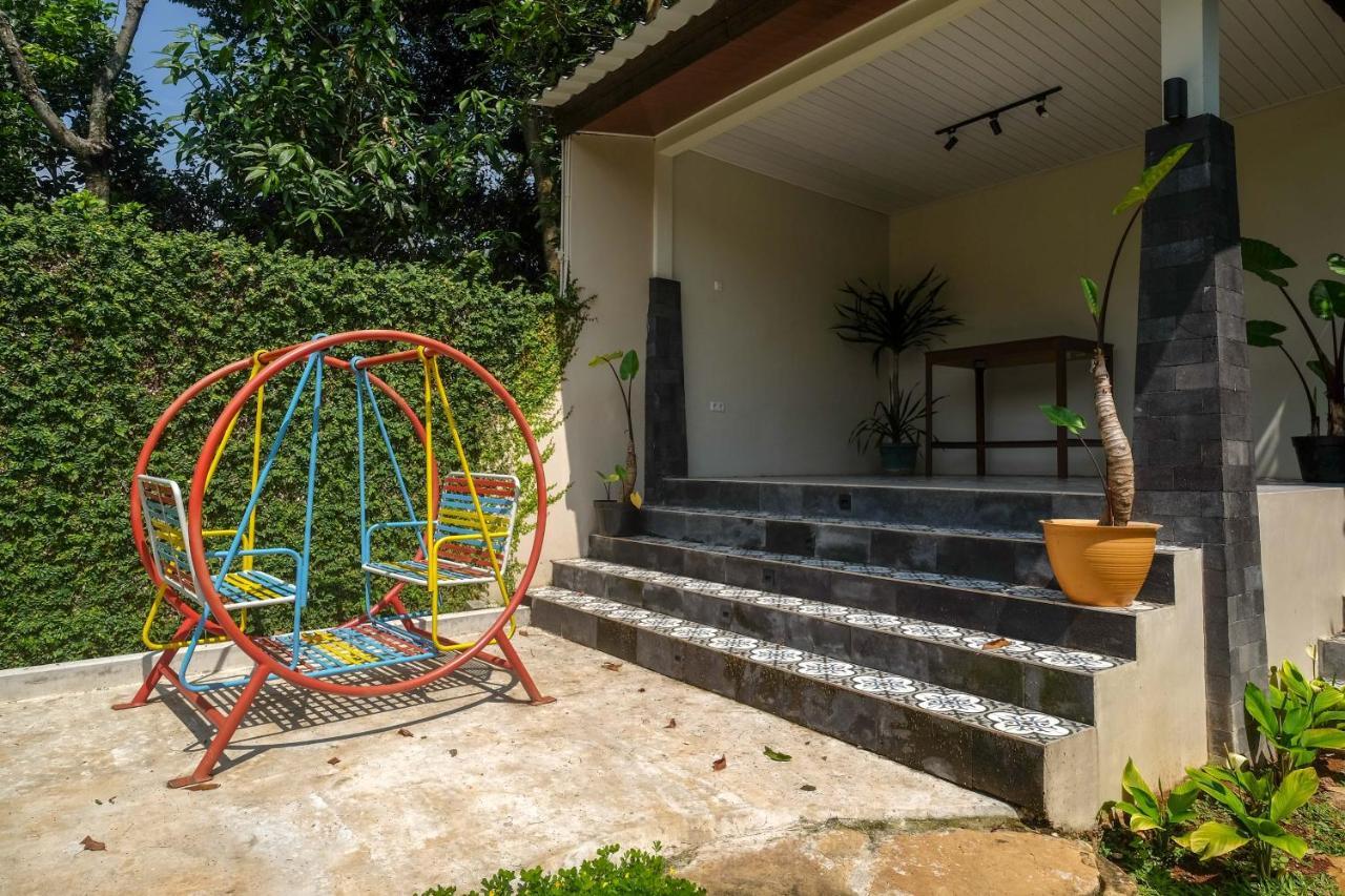 Sareh Villa By The Lavana Semarang Ngoại thất bức ảnh
