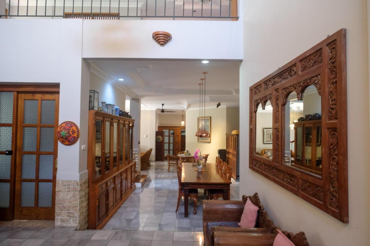 Sareh Villa By The Lavana Semarang Ngoại thất bức ảnh