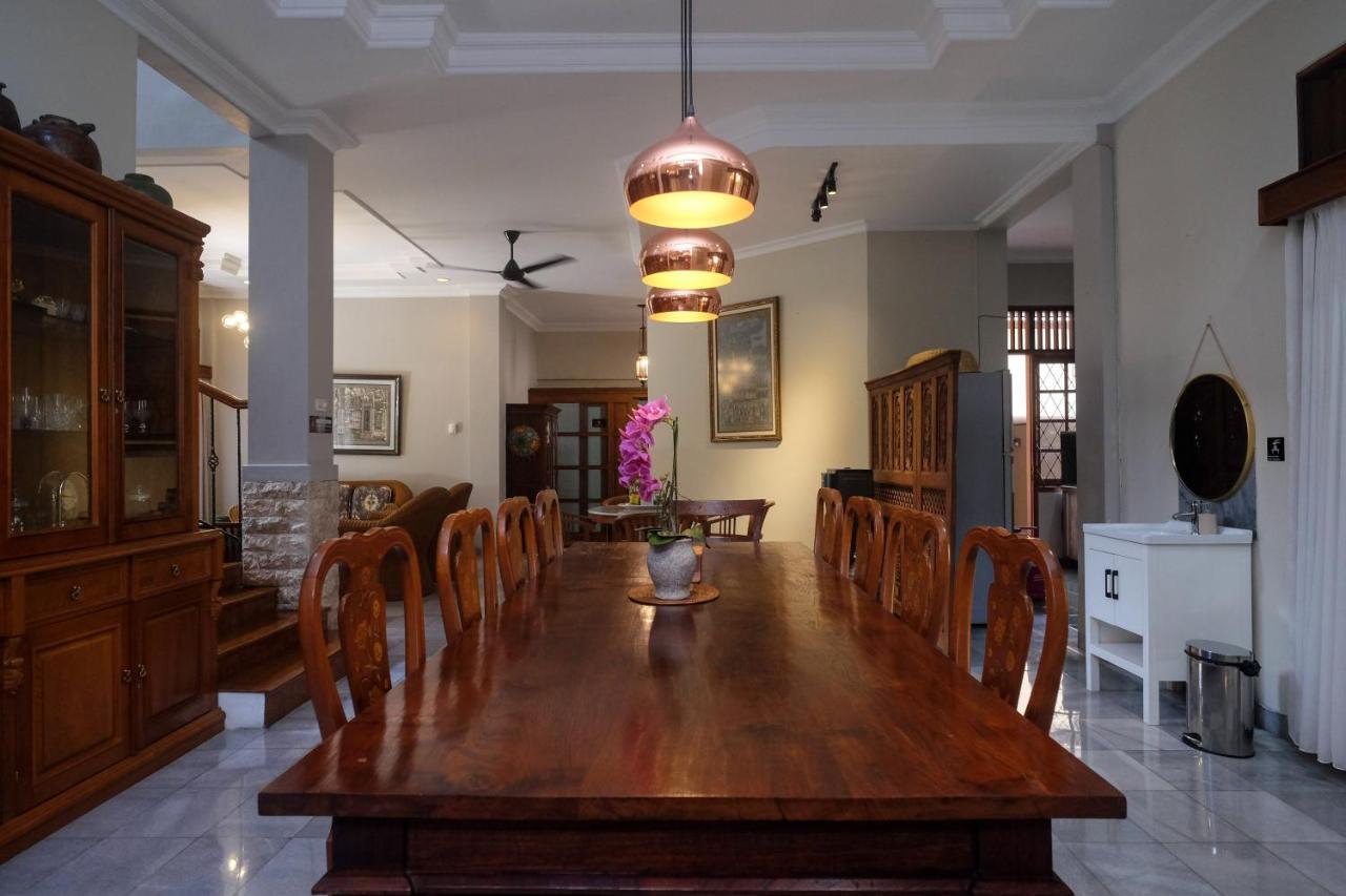 Sareh Villa By The Lavana Semarang Ngoại thất bức ảnh