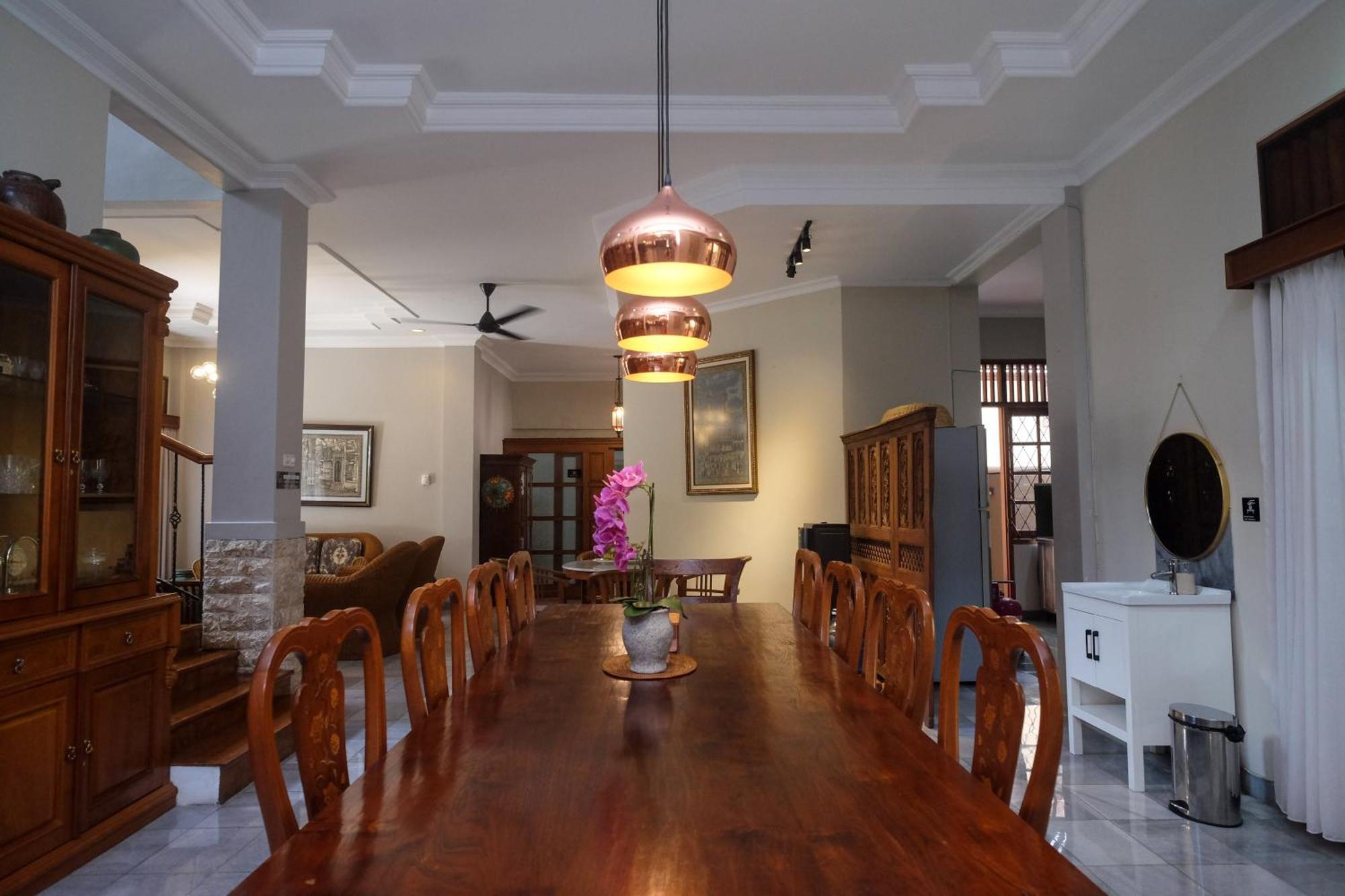 Sareh Villa By The Lavana Semarang Ngoại thất bức ảnh