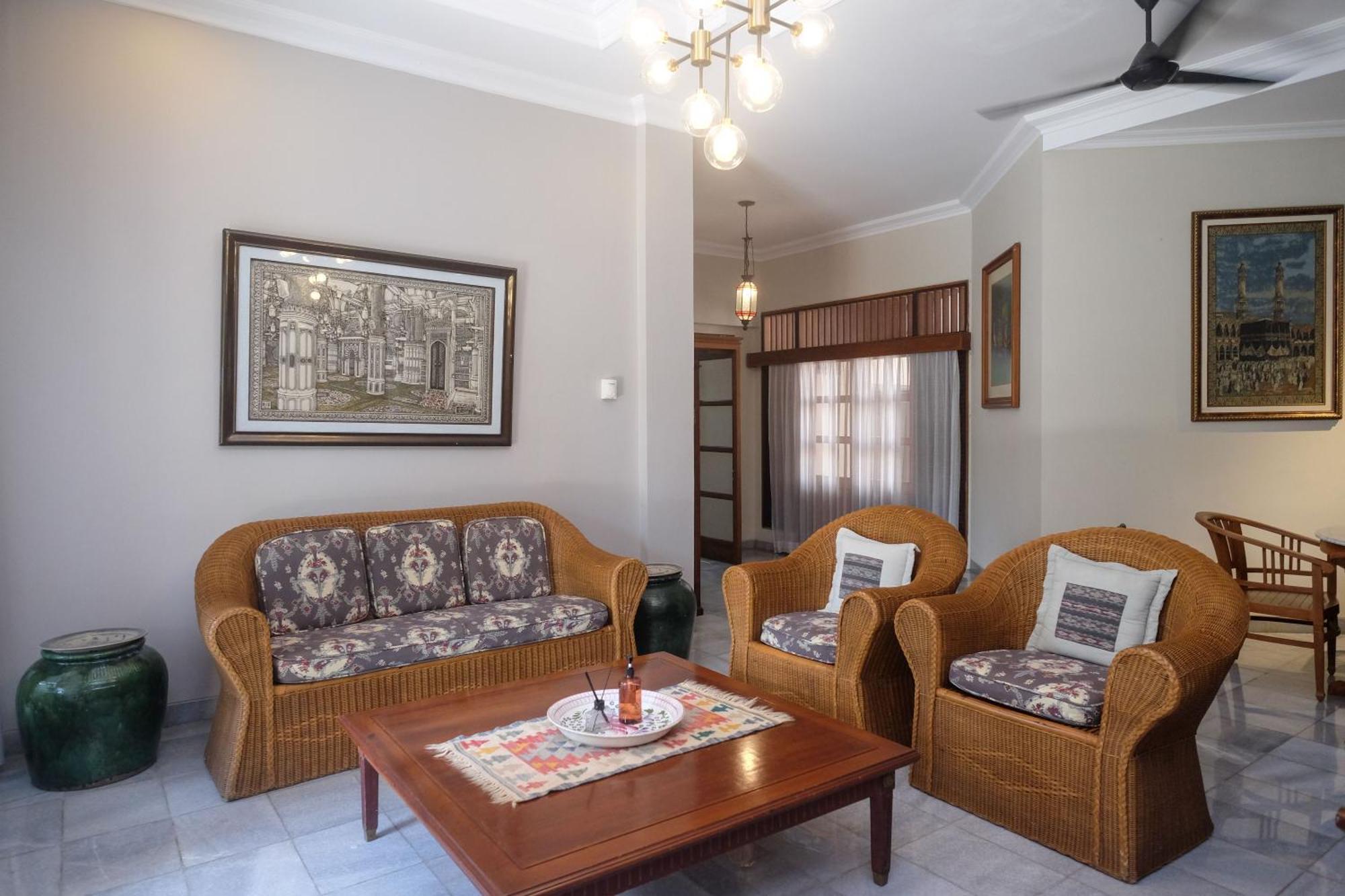 Sareh Villa By The Lavana Semarang Ngoại thất bức ảnh